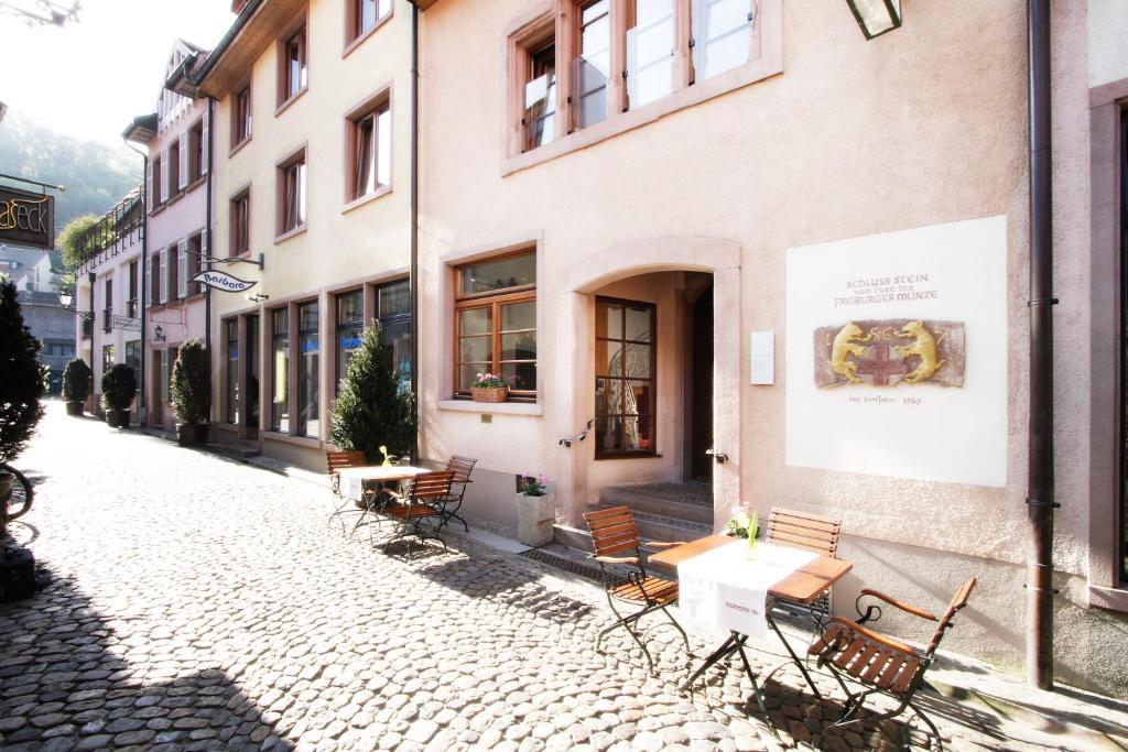 Hotel Schwarzwälder Hof Freiburg im Breisgau Exterior foto